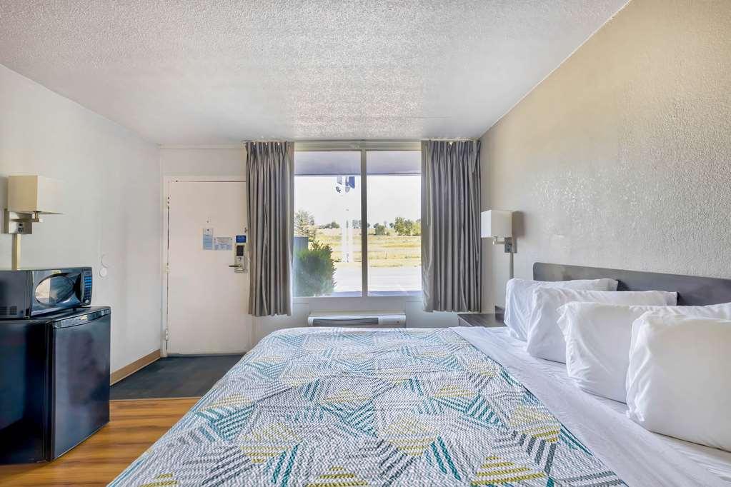Motel 6-Mount Jackson, Va - Shenandoah Room photo